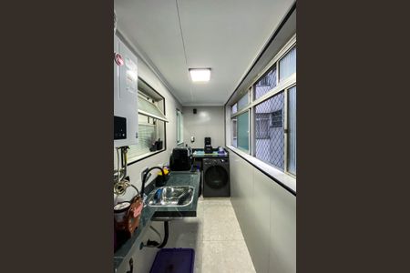 Apartamento para alugar com 65m², 2 quartos e 1 vagaÁrea de Serviço