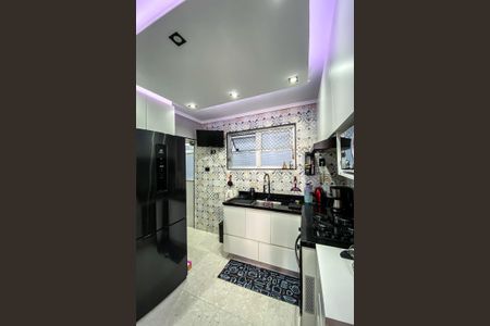 Apartamento para alugar com 65m², 2 quartos e 1 vagaCozinha