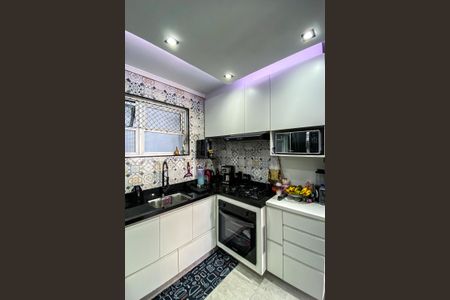 Apartamento para alugar com 65m², 2 quartos e 1 vagaCozinha