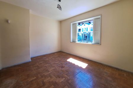 Apartamento à venda com 70m², 2 quartos e 1 vagaSala