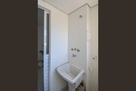 Apartamento à venda com 71m², 3 quartos e 1 vagaÁrea de Serviço