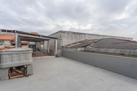 Casa para alugar com 115m², 2 quartos e 2 vagas Casa para alugar com 115m², 2 quartos e 2 vagasTerraço