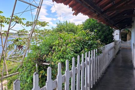 Casa à venda com 350m², 3 quartos e 3 vagasVaranda