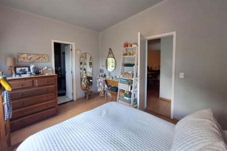 Casa à venda com 350m², 3 quartos e 3 vagasSuíte 1