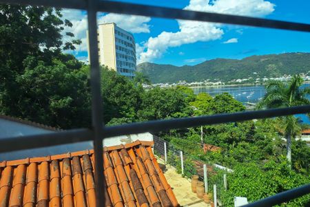 Casa à venda com 350m², 3 quartos e 3 vagasQuarto 1
