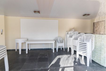 Apartamento à venda com 60m², 2 quartos e 1 vagaÁrea comum - Salão de festas