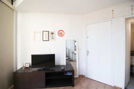 Sala de apartamento para alugar com 1 quarto, 50m² em Jardim Paulista, São Paulo