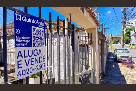 Casa à venda com 120m², 3 quartos e 1 vagaFachada com placa