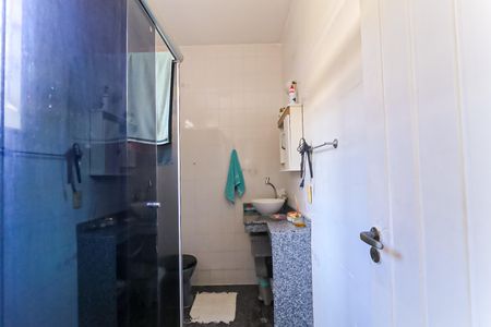 Casa à venda com 120m², 3 quartos e 1 vagaBanheiro