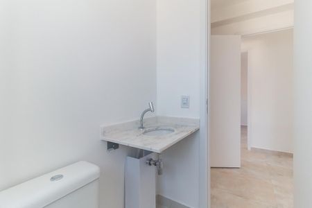 Apartamento para alugar com 62m², 2 quartos e 1 vaga Apartamento para alugar com 62m², 2 quartos e 1 vagaBanheiro da Suíte