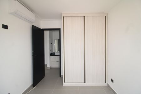 Quarto 1 de apartamento para alugar com 1 quarto, 40m² em Jardim São Paulo, São Paulo