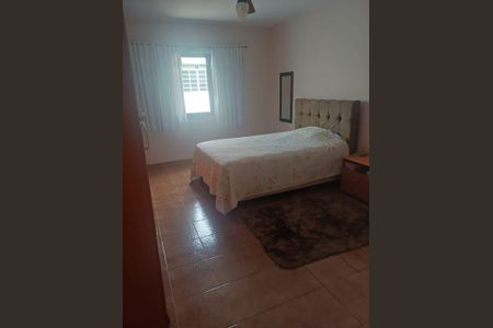 Casa à venda com 2 quartos, 150m² em Parque Capuava, Santo André