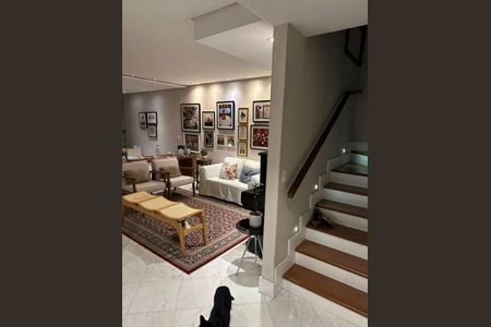 Casa à venda com 3 quartos, 180m² em Tamboré, Santana de Parnaíba