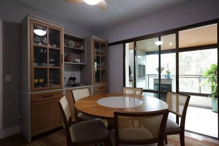 Apartamento à venda com 4 quartos, 246m² em Vila Andrade, São Paulo