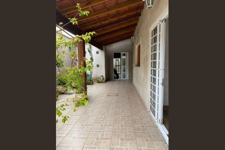 Casa à venda com 3 quartos, 261m² em Santa Terezinha, São Bernardo do Campo