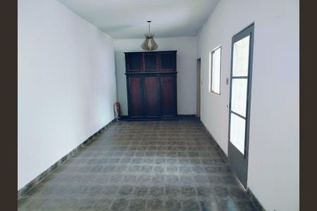 Casa à venda com 4 quartos, 350m² em Ipiranga, São Paulo