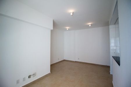 Apartamento para alugar com 80m², 3 quartos e 2 vagasSala