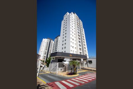 Apartamento para alugar com 80m², 3 quartos e 2 vagasFachada