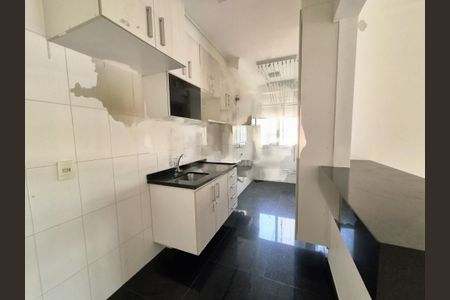 Apartamento à venda com 83m², 2 quartos e 1 vaga