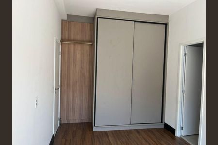 Casa à venda com 3 quartos, 200m² em Residencial Tambore III, Santana de Parnaíba