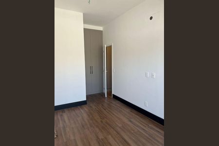 Casa à venda com 3 quartos, 200m² em Residencial Tambore III, Santana de Parnaíba