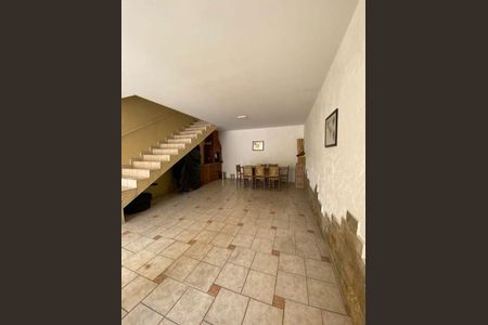 Casa à venda com 4 quartos, 250m² em Nova Petrópolis, São Bernardo do Campo