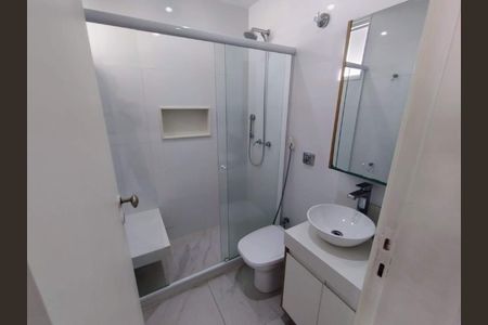 Apartamento à venda com 76m², 2 quartos e sem vaga