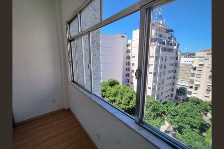 Apartamento à venda com 76m², 2 quartos e sem vaga