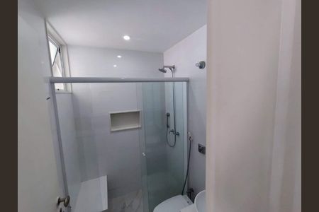 Apartamento à venda com 76m², 2 quartos e sem vaga