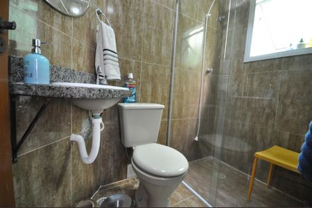 Casa à venda com 150m², 3 quartos e 2 vagasBanheiro da Suíte 3