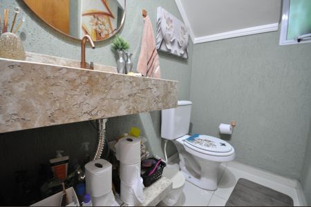 Casa à venda com 150m², 3 quartos e 2 vagasLavabo