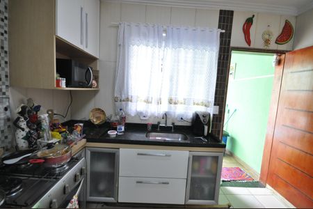 Casa à venda com 150m², 3 quartos e 2 vagasCozinha