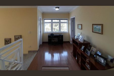 Casa à venda com 4 quartos, 400m² em Jardim Guedala, São Paulo