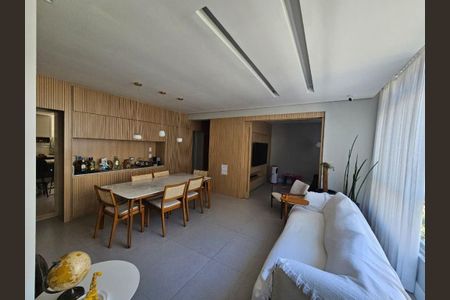 Apartamento à venda com 3 quartos, 142m² em Icaraí, Niterói