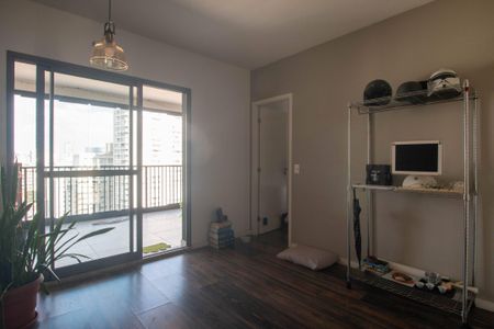 Apartamento à venda com 79m², 1 quarto e 1 vaga
