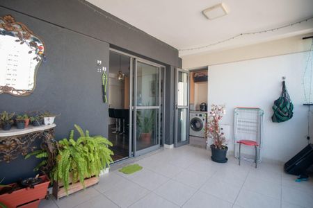Apartamento à venda com 79m², 1 quarto e 1 vaga
