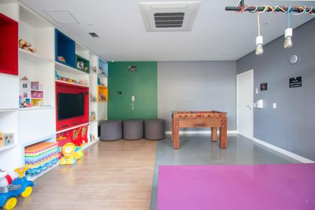 Apartamento à venda com 79m², 1 quarto e 1 vaga