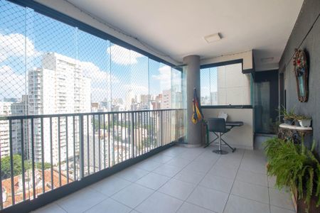 Apartamento à venda com 79m², 1 quarto e 1 vaga