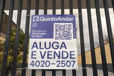 Casa à venda com 273m², 7 quartos e 5 vagas Casa à venda com 273m², 7 quartos e 5 vagasPlaca