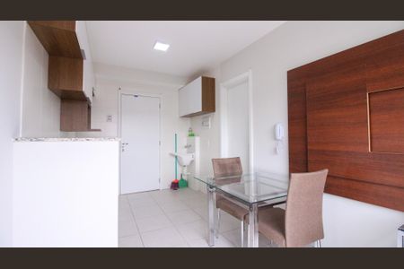 Apartamento para alugar com 1 quarto, 27m² em Vila Ema, São Paulo
