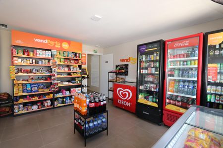 Apartamento à venda com 27m², 1 quarto e sem vagaÁrea Comum - Mercadinho