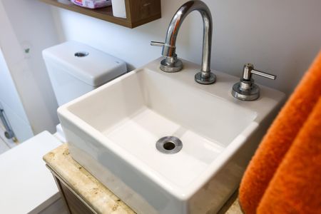 Apartamento para alugar com 60m², 2 quartos e 1 vaga Apartamento para alugar com 60m², 2 quartos e 1 vagaBanheiro da Suíte