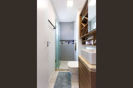 Apartamento para alugar com 60m², 2 quartos e 1 vaga Apartamento para alugar com 60m², 2 quartos e 1 vagaBanheiro da Suíte