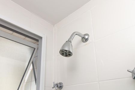 Apartamento para alugar com 65m², 2 quartos e 1 vaga Apartamento para alugar com 65m², 2 quartos e 1 vagaBanheiro da Suíte