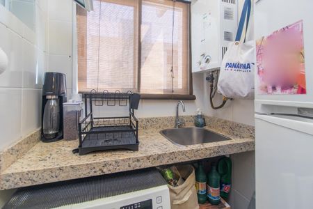 Apartamento para alugar com 65m², 2 quartos e 1 vaga Apartamento para alugar com 65m², 2 quartos e 1 vagaCozinha e Área de Serviço