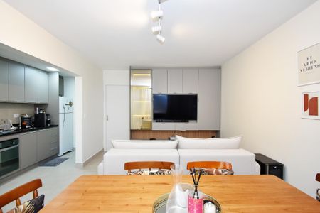 Studio à venda com 45m², 1 quarto e 1 vaga Studio à venda com 45m², 1 quarto e 1 vagaSala