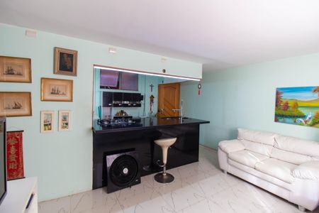 Apartamento para alugar com 2 quartos, 57m² em Fátima, Niterói