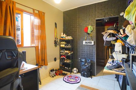 Casa à venda com 277m², 3 quartos e 2 vagasEscritório 