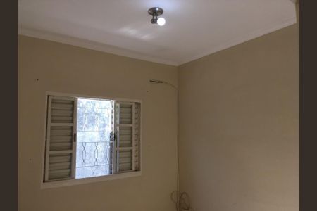 Casa à venda com 2 quartos, 160m² em Santo Antônio, Osasco