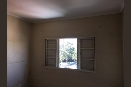 Casa à venda com 2 quartos, 160m² em Santo Antônio, Osasco